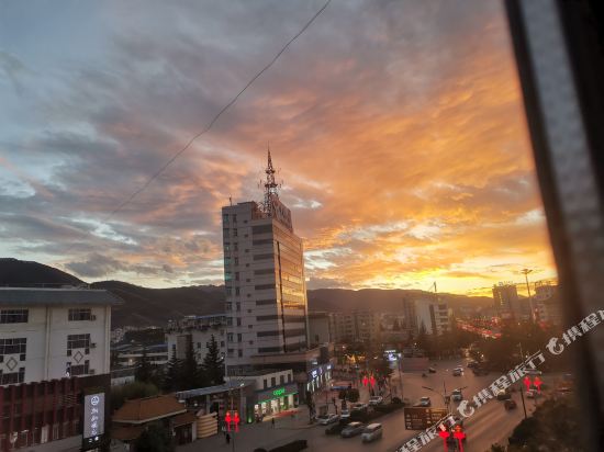 尚客优连锁酒店(会泽公园店)