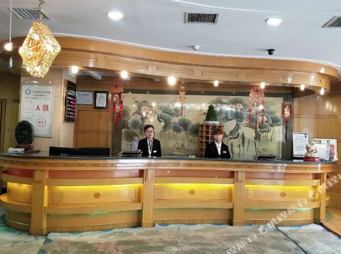 临汾荷花园酒店