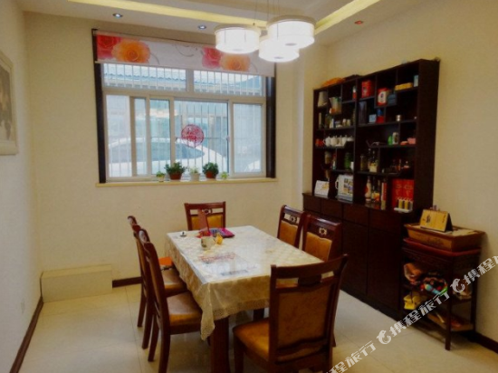 陵川古石奇石农家乐