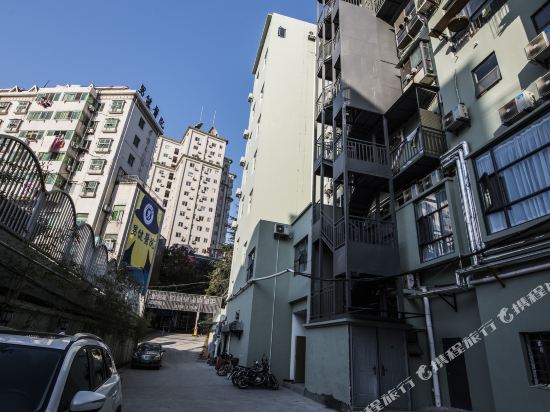 郁金香精品酒店(十堰二堰店)