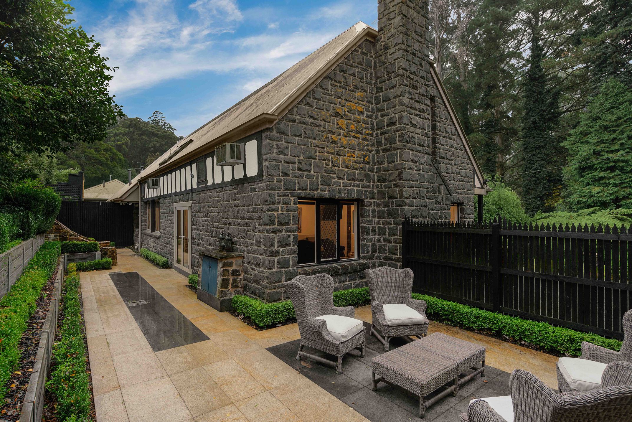 磨坊阁楼精品酒店-官方