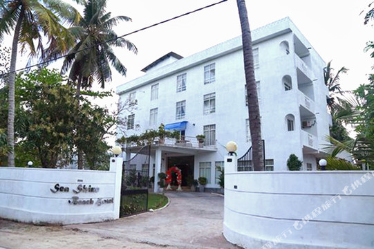 Sea Shine Beach Hotel