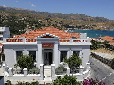 Syneti酒店住宿-Micra Anglia Boutique Hotel