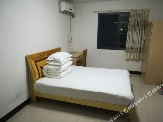 株洲湘潭易俗河龙家短租普通公寓(花园路分店)