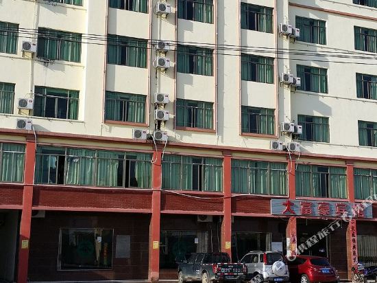 乐东大富豪宾馆