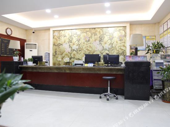 克拉玛依蓝波湾快捷酒店_地址:幸福路附1号克拉玛依