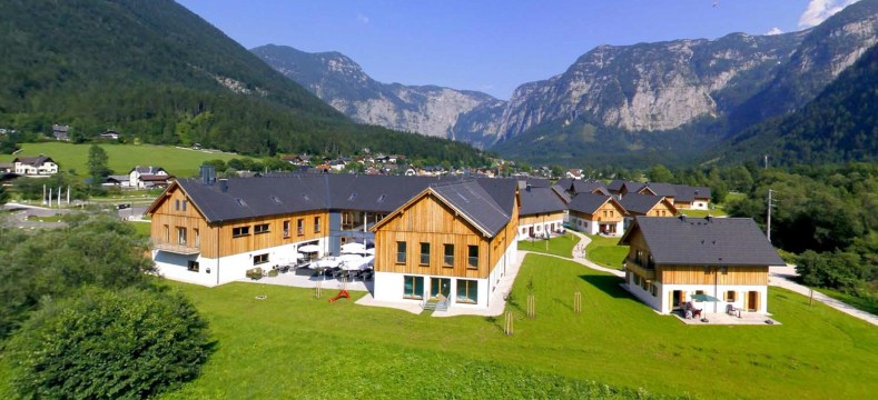 上特劳恩多尔米奥酒店-官方