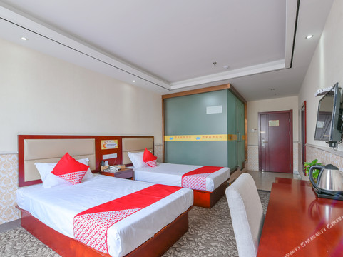 OYO肥东华来商务酒店（祥和地铁站店）