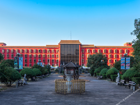 上善花园酒店（武汉体育学院地铁站店）主图