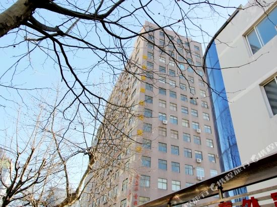 青岛嘉逸豪庭精品酒店