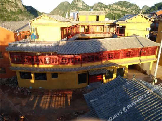 普者黑南云艺舍民宿