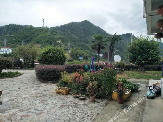 歙县渔水谣民宿