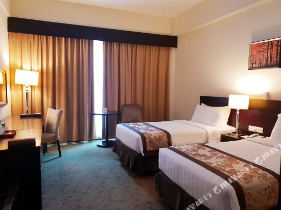 Pan Borneo Hotel Kota Kinabalu Room Type - DELUXE, MOUNTAIN OR CITY VIEW