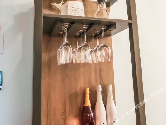 清远吴又又公寓