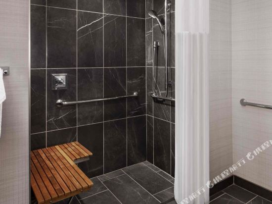 Hilton Short Hills Room Type - King Room with Roll-In Shower - Mobility Accessible Hilton Short Hills Room Type - King Room with Roll-In Shower - Mobility Accessible