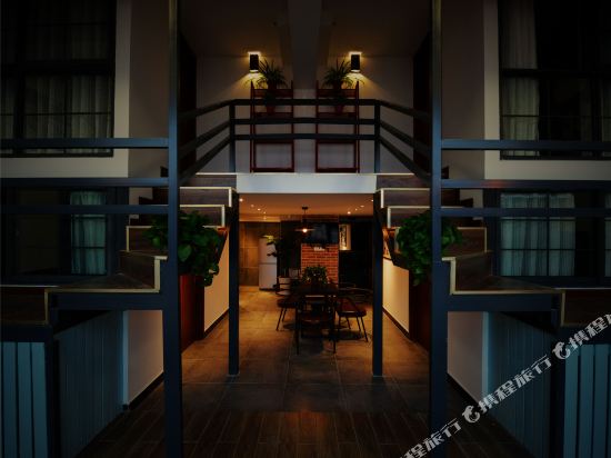 扬州茉莉Loft公寓