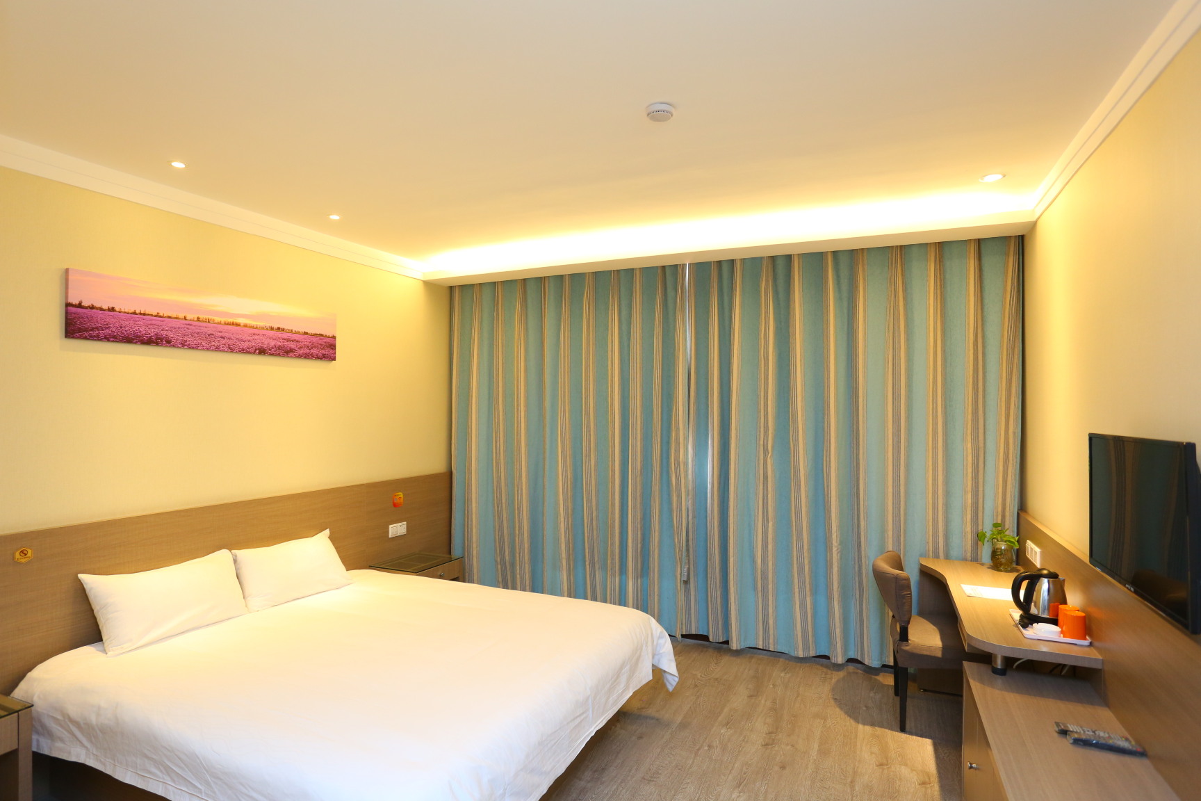 驿家365连锁酒店(张北汽车站店)-官方