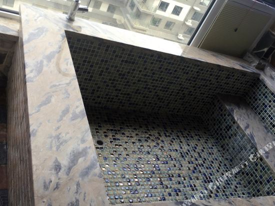 丹东娜样风情之家普通公寓