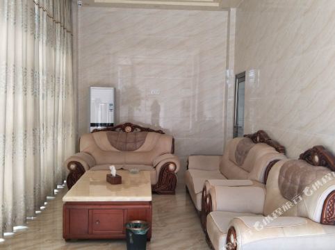 湛江泰迪假日酒店