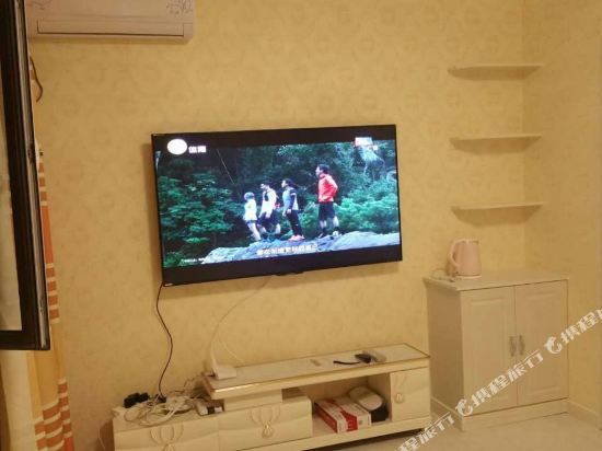 美居美家民宿(丹东四纬路店)