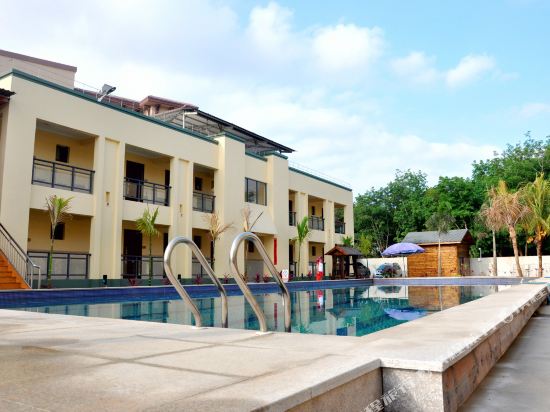 万宁合一行温泉宾馆