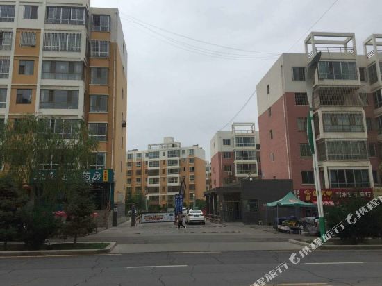 嘉峪关碧水绿洲家庭公寓