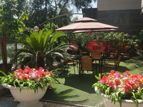 乌鲁木齐深圳汇宾楼