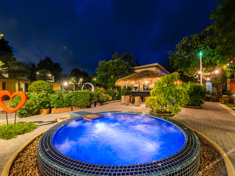 Bangkok Grand Retreat Resort and Spa