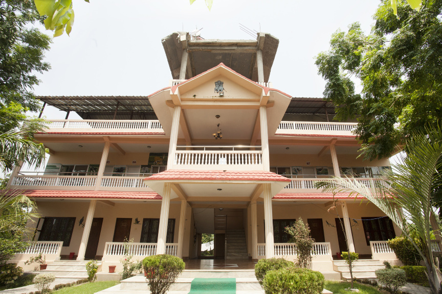 Motherland Resort Sauraha-官方