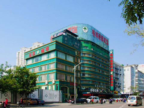 格林豪泰酒店(徐州民主南路丰储美食街店)主图