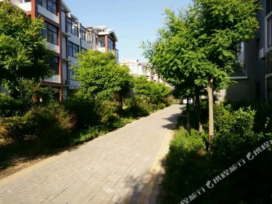 夏津德百温泉泉友公寓