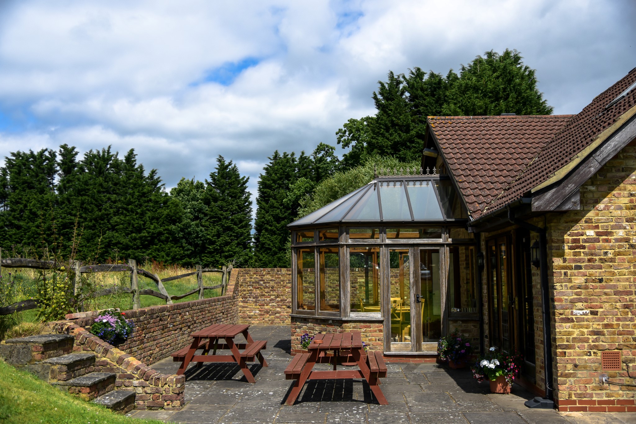 利特尔福克斯酒店-官方