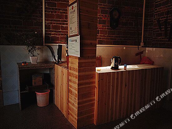 昭平芳华居民宿