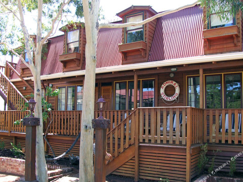 Cowaramup酒店住宿-斯特林海军上将酒店