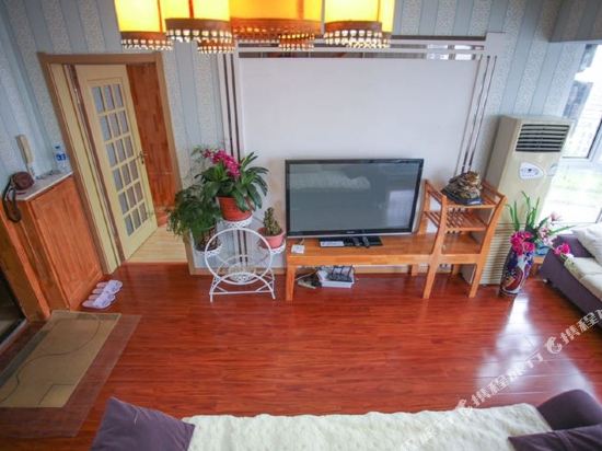 spring特色民宿(丹东珍珠街店)