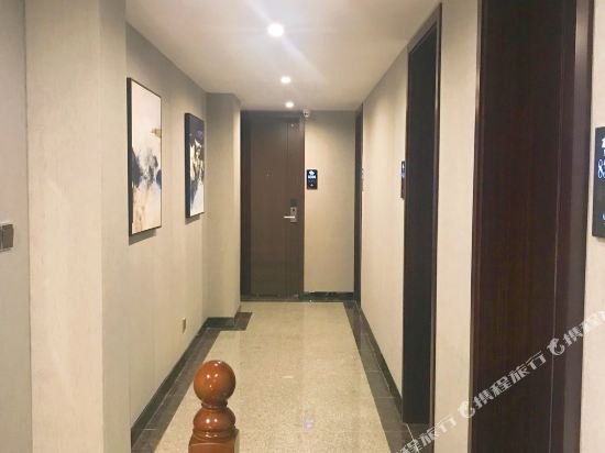 峨眉山雷洞坪留香阁饭店