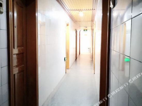 住哲酒店(遵义茅草铺店)