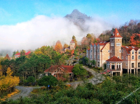 东黄山城堡酒店主图