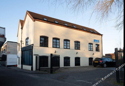 Coseley酒店住宿-Atz&H Inn