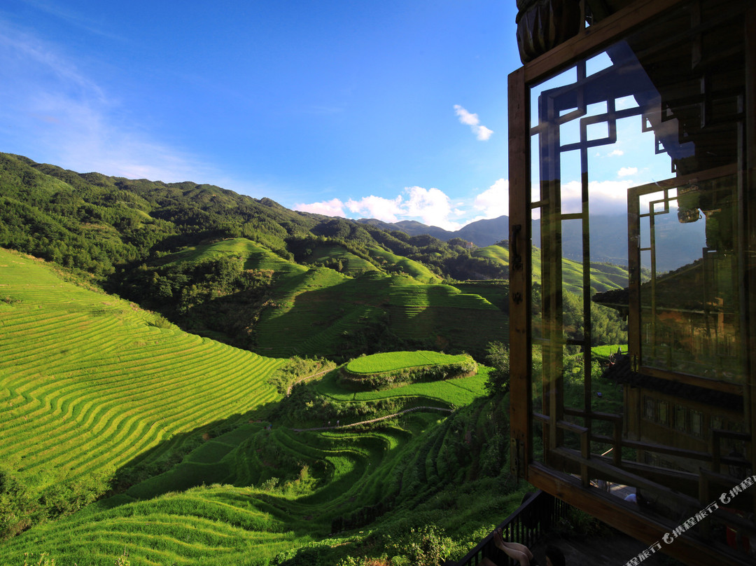 龙脊梯田天然居客栈主图