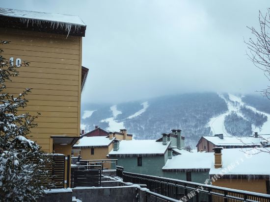 万科松花湖美崧微墅别墅