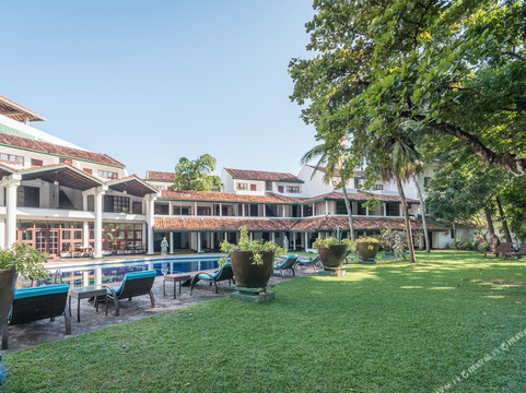 Yoho Beach De Saram Place