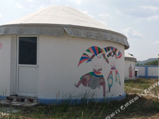 锡林郭勒盟多伦县钜隆汇海家庭公寓(多伦县红旗营房度假村分店)