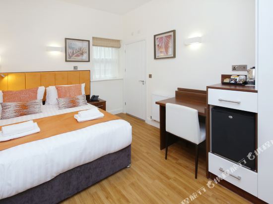 Imperial Guest House Room Type - Deluxe Double Room
