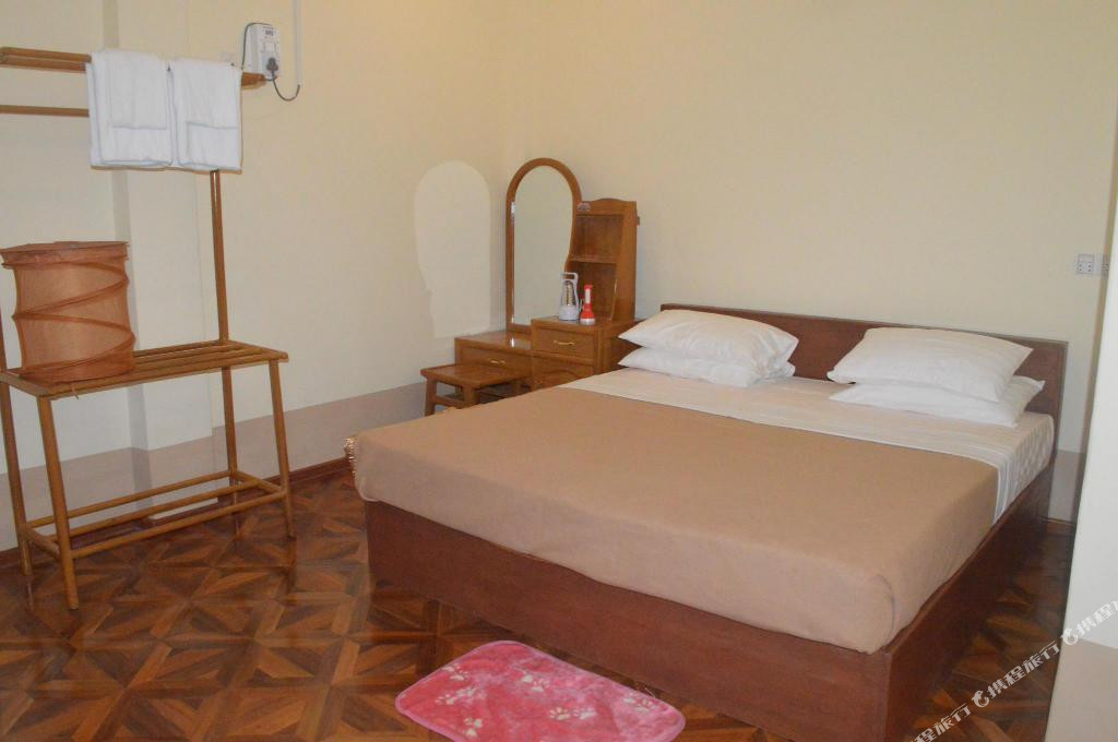 Hotel Sakhanthar Garden
