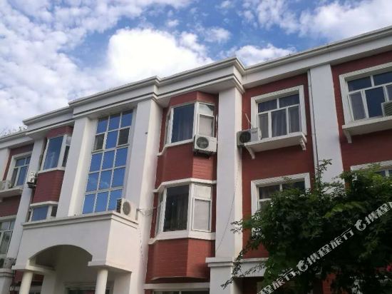 唐县中心商务快捷酒店