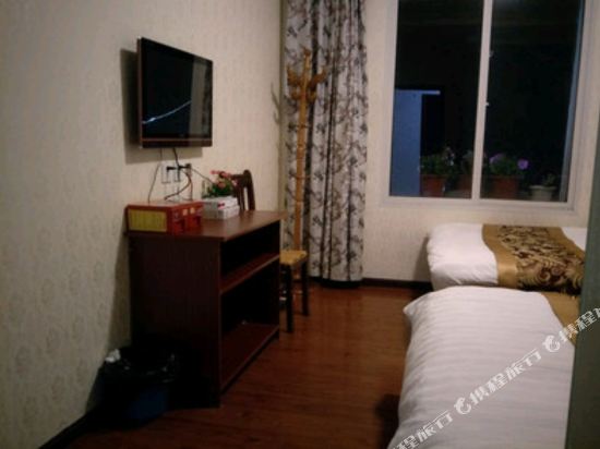 成渝饭店(康定瓦泽店)