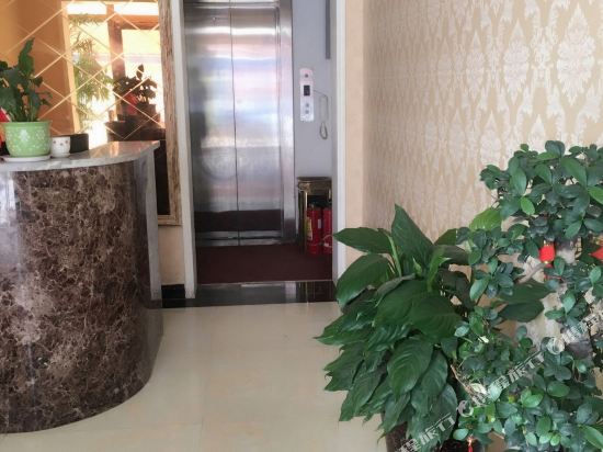 新郑缘聚圆宾馆