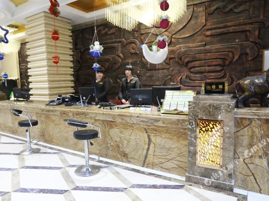 镇平玉之友大酒店