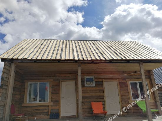 布尔津闺蜜客栈